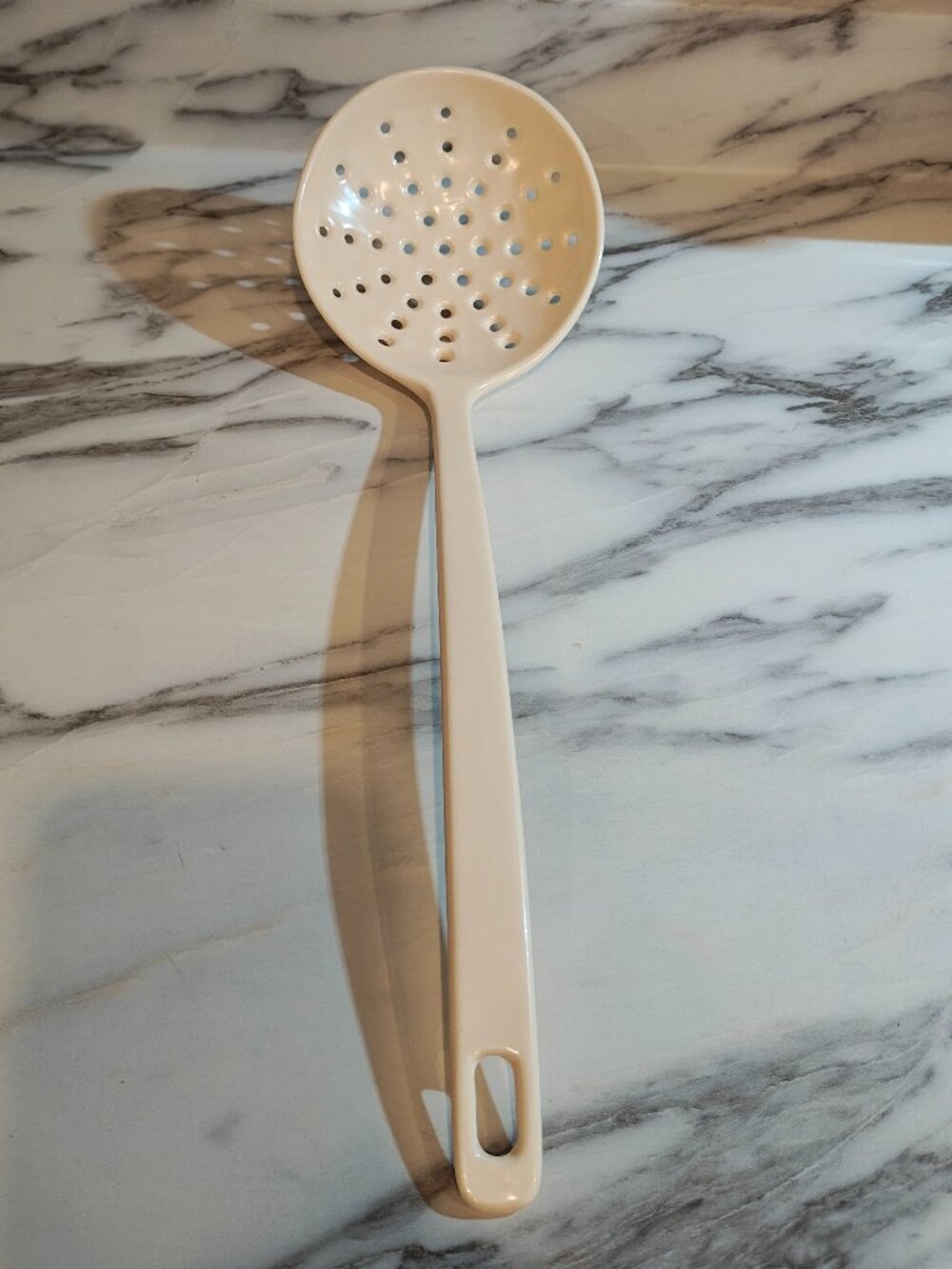 Vintage Melamine Slotted Skimmer Spoon Retro Mid Century Kitchen Utensil